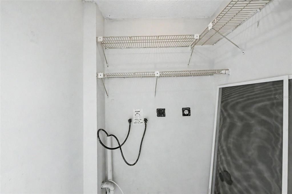 На продажу: $112,500 (1 спален, 1 ванн, 565 Квадратных фут)