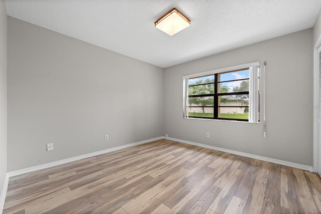 For Sale: $199,000 (2 beds, 2 baths, 1579 Square Feet)