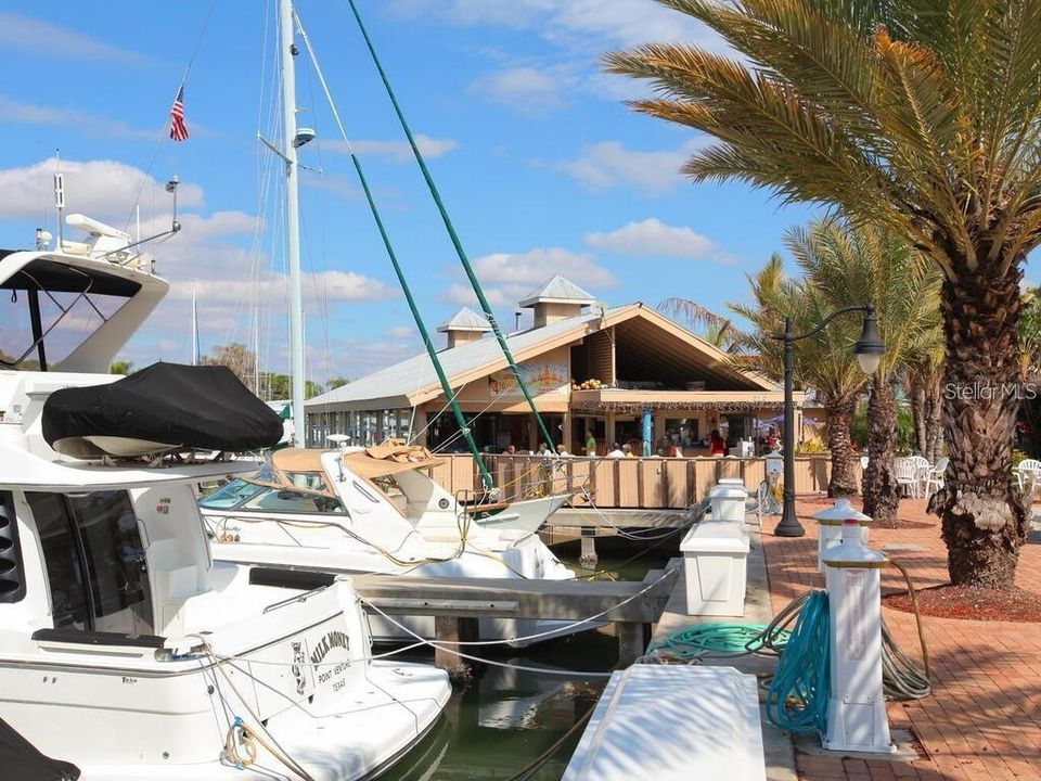 En Venta: $399,900 (2 camas, 2 baños, 1626 Pies cuadrados)