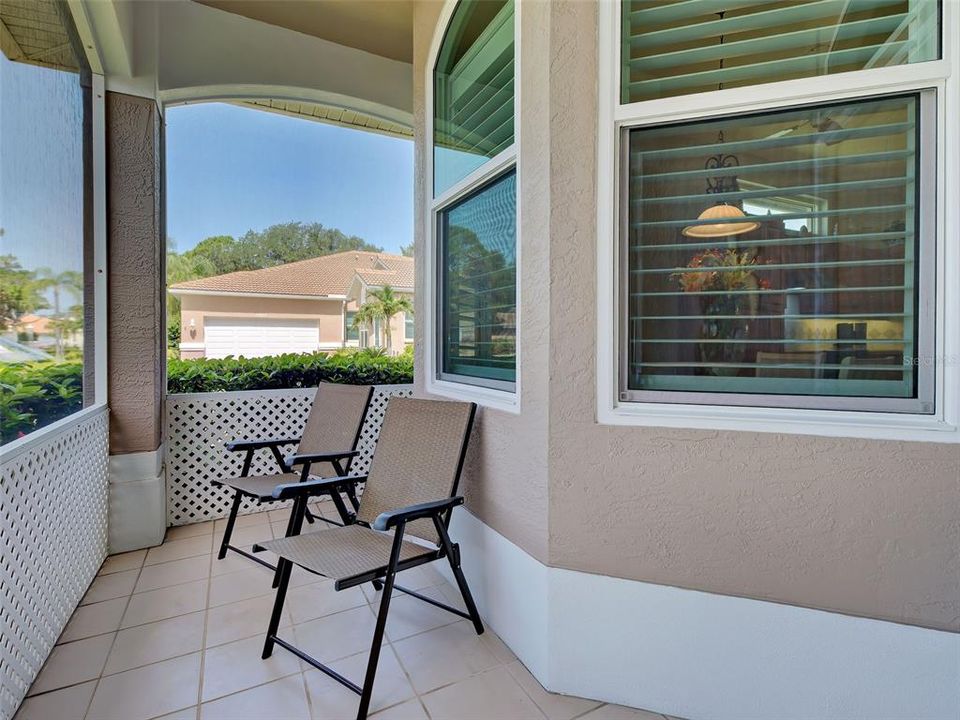 En Venta: $399,900 (2 camas, 2 baños, 1626 Pies cuadrados)
