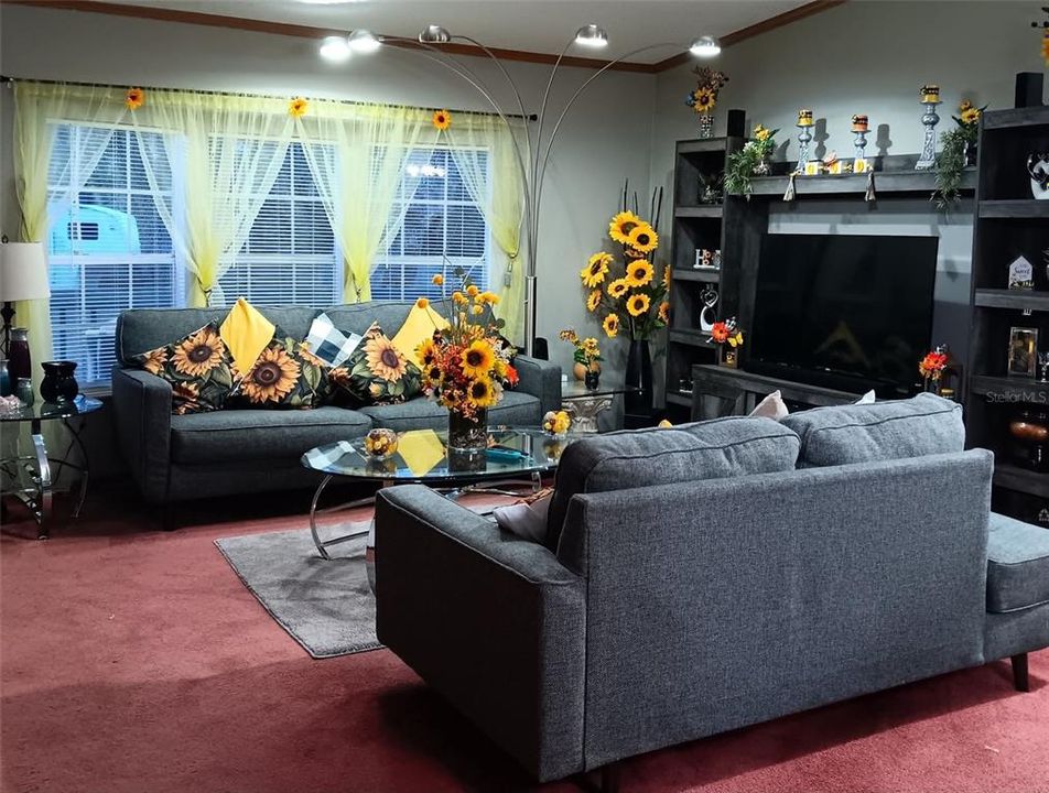 En Venta: $230,000 (3 camas, 2 baños, 1798 Pies cuadrados)