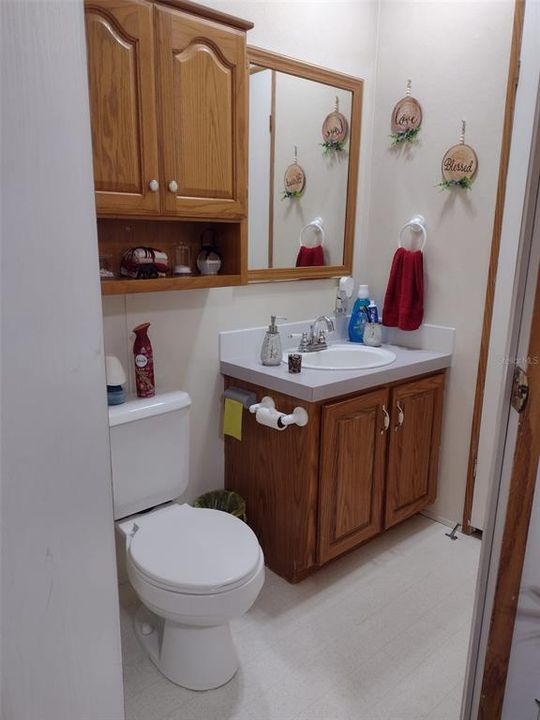 En Venta: $230,000 (3 camas, 2 baños, 1798 Pies cuadrados)
