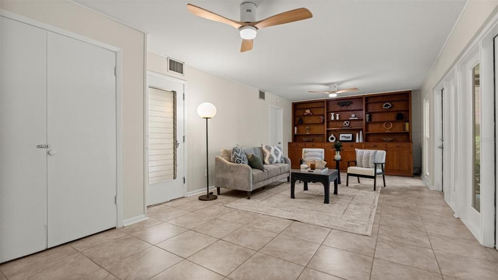 For Sale: $495,000 (4 beds, 2 baths, 2516 Square Feet)