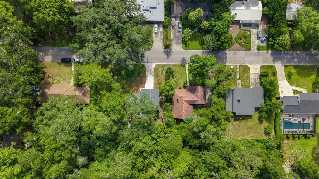 For Sale: $495,000 (4 beds, 2 baths, 2516 Square Feet)