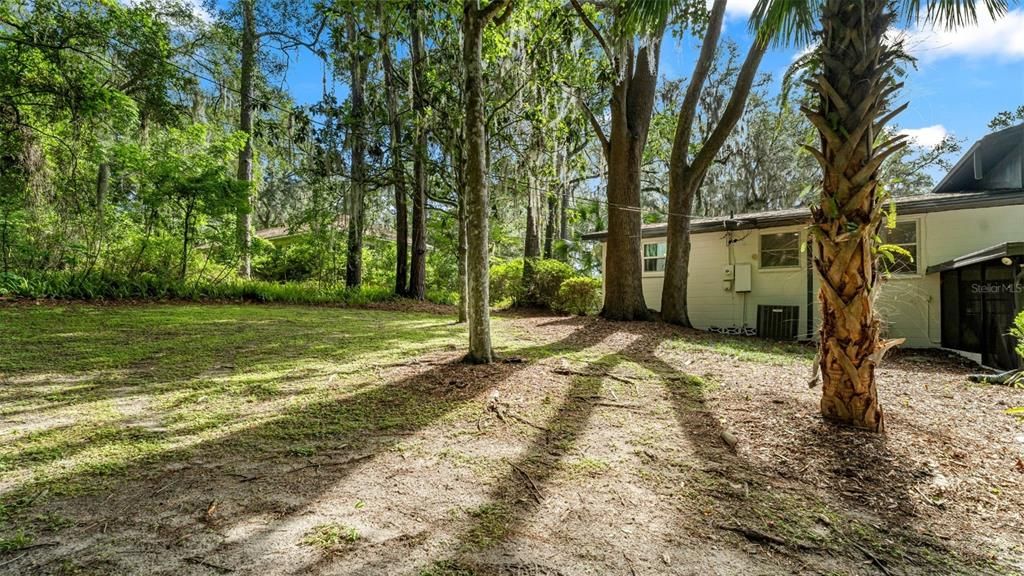 For Sale: $495,000 (4 beds, 2 baths, 2516 Square Feet)