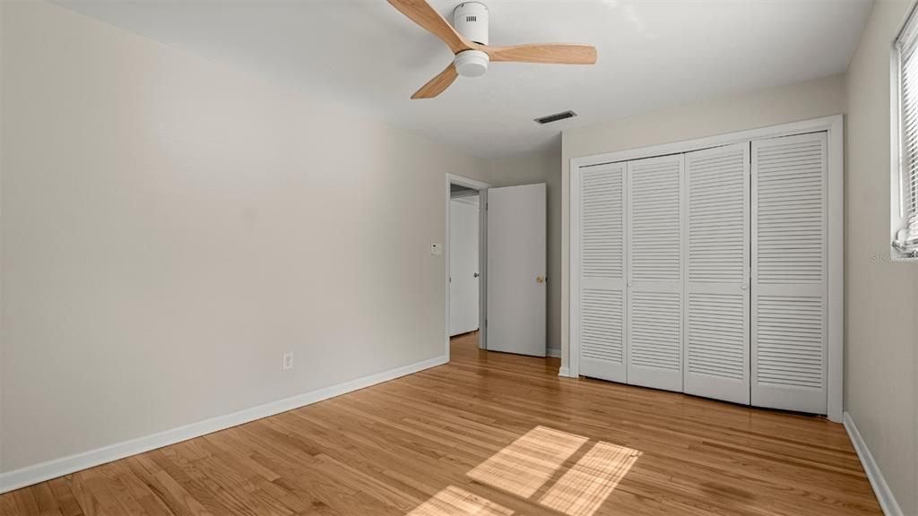 For Sale: $495,000 (4 beds, 2 baths, 2516 Square Feet)