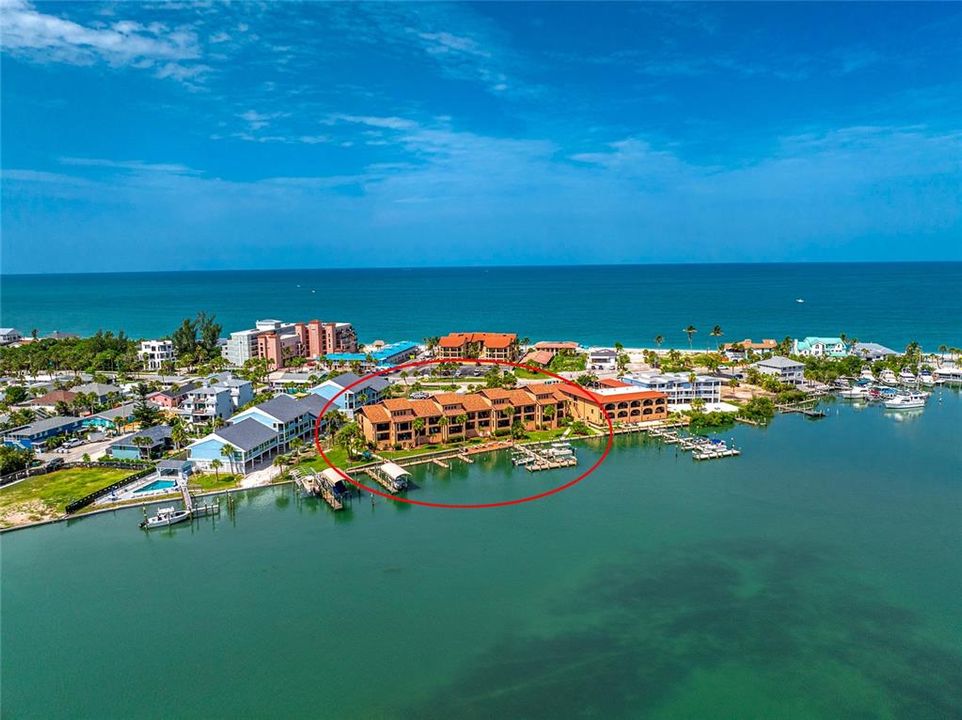 На продажу: $419,900 (1 спален, 1 ванн, 630 Квадратных фут)