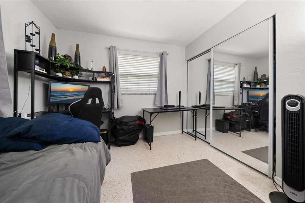 For Sale: $425,000 (3 beds, 2 baths, 1370 Square Feet)