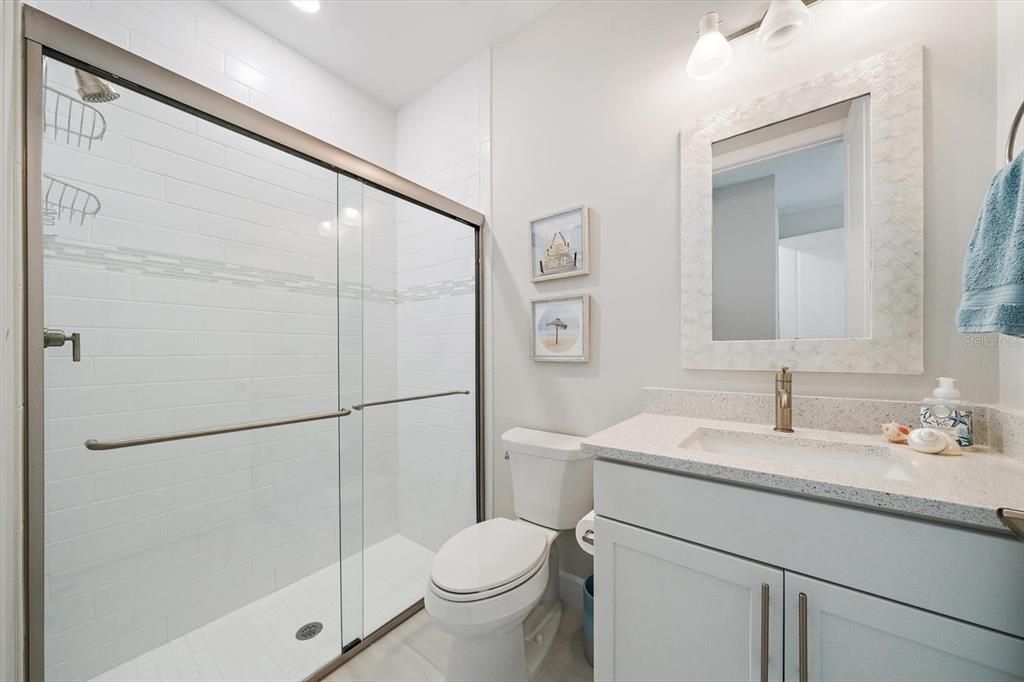 En Venta: $1,400,000 (3 camas, 3 baños, 2492 Pies cuadrados)