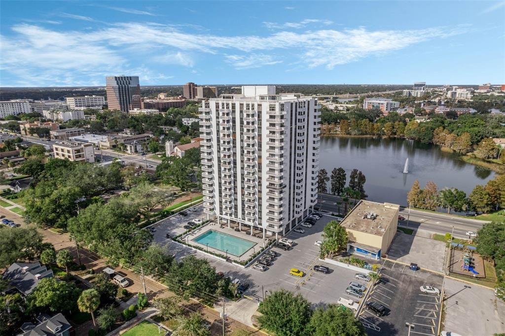 На продажу: $239,900 (2 спален, 2 ванн, 1109 Квадратных фут)