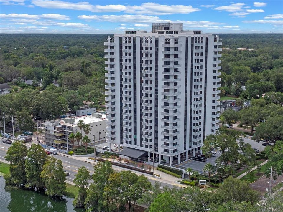На продажу: $239,900 (2 спален, 2 ванн, 1109 Квадратных фут)