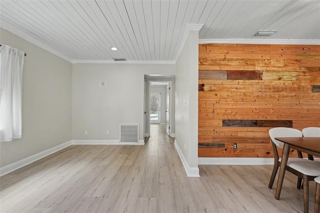 En Venta: $395,000 (3 camas, 1 baños, 1144 Pies cuadrados)