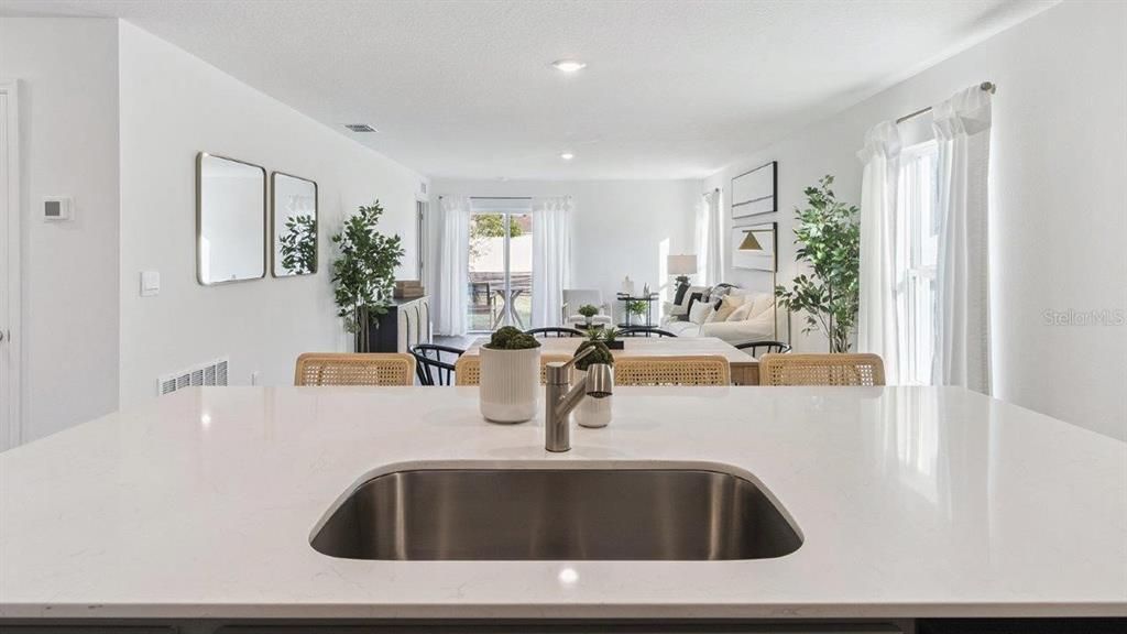 For Sale: $250,990 (4 beds, 2 baths, 1560 Square Feet)