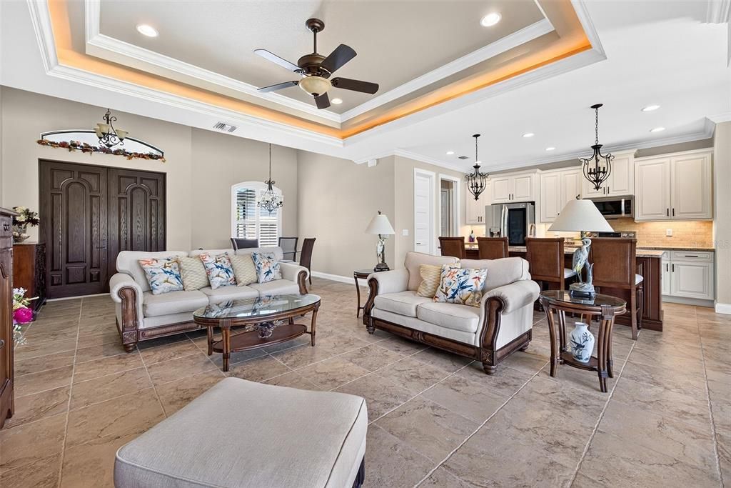 Active With Contract: $415,000 (3 beds, 2 baths, 1914 Square Feet)