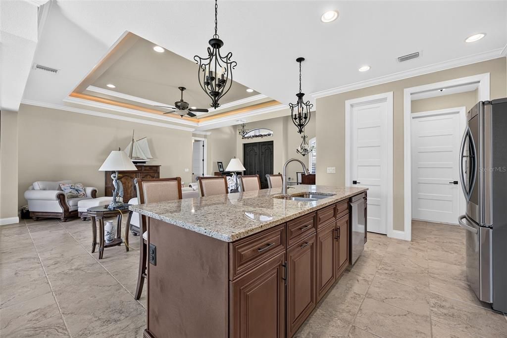 Active With Contract: $415,000 (3 beds, 2 baths, 1914 Square Feet)