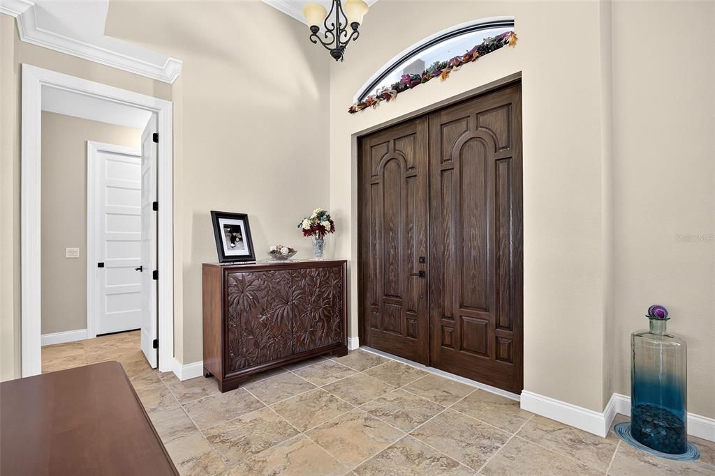 Active With Contract: $415,000 (3 beds, 2 baths, 1914 Square Feet)