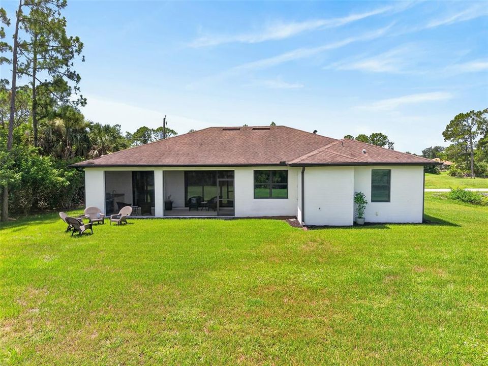 Active With Contract: $415,000 (3 beds, 2 baths, 1914 Square Feet)