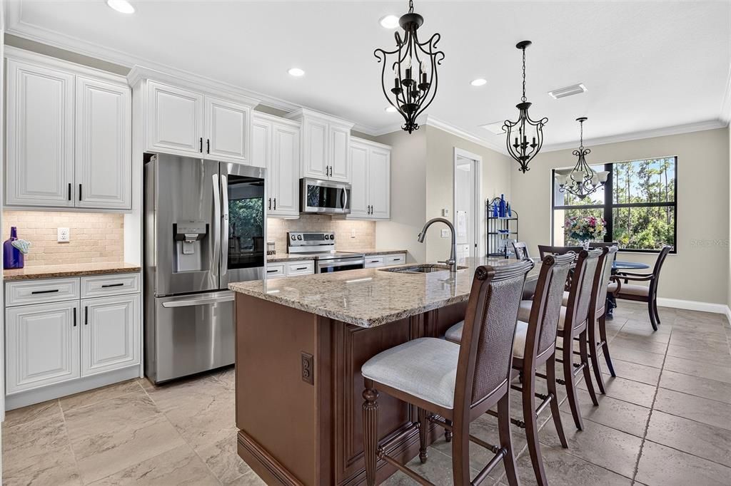 Active With Contract: $415,000 (3 beds, 2 baths, 1914 Square Feet)