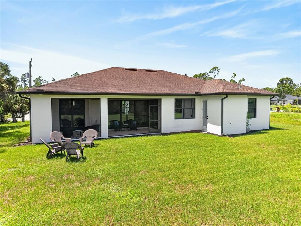 Active With Contract: $415,000 (3 beds, 2 baths, 1914 Square Feet)