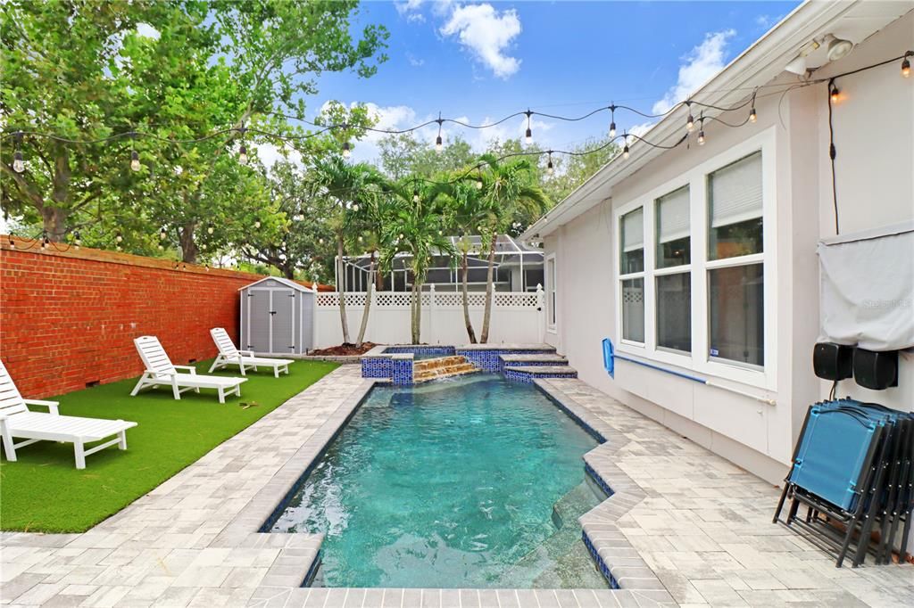 En Venta: $800,000 (3 camas, 2 baños, 2472 Pies cuadrados)