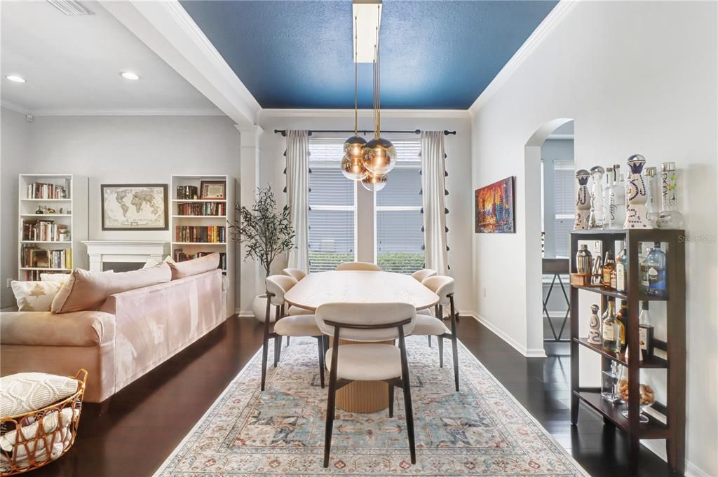 En Venta: $800,000 (3 camas, 2 baños, 2472 Pies cuadrados)