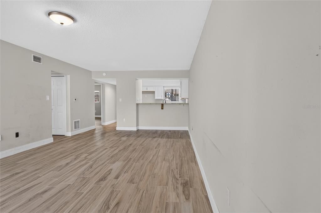 En Venta: $99,900 (2 camas, 2 baños, 1020 Pies cuadrados)