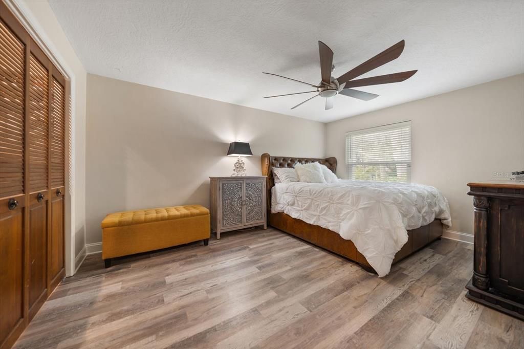 For Sale: $1,439,000 (4 beds, 3 baths, 3399 Square Feet)