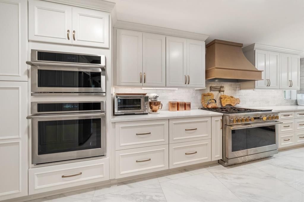 For Sale: $1,439,000 (4 beds, 3 baths, 3399 Square Feet)