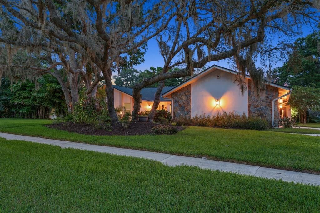 For Sale: $1,439,000 (4 beds, 3 baths, 3399 Square Feet)