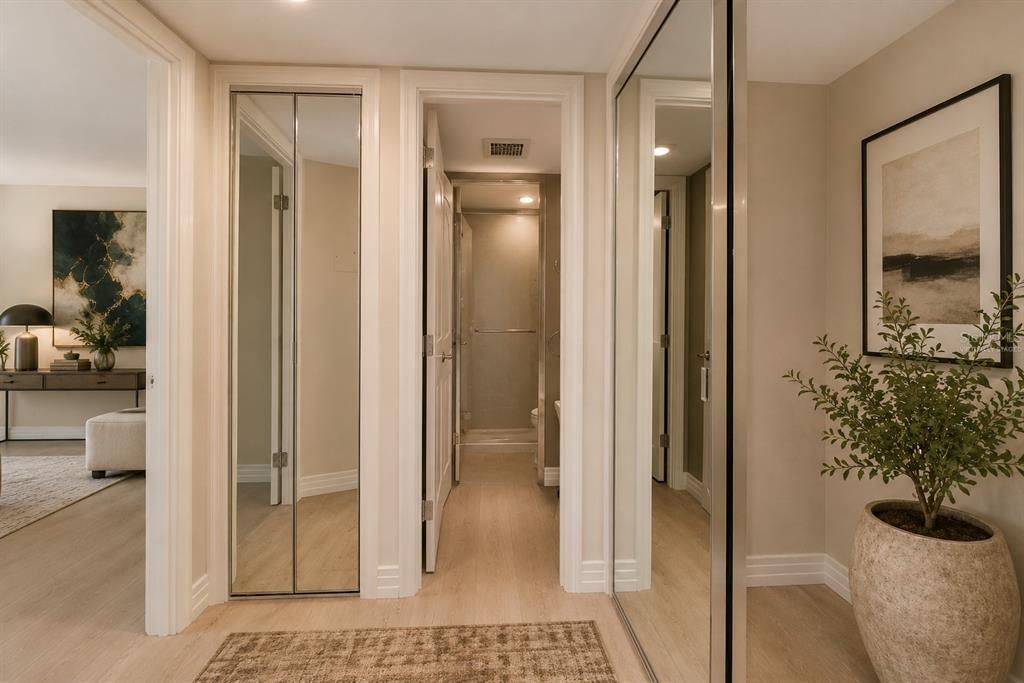 For Sale: $419,000 (1 beds, 1 baths, 751 Square Feet)