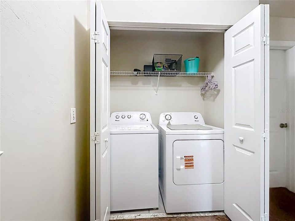 For Sale: $154,900 (2 beds, 2 baths, 986 Square Feet)