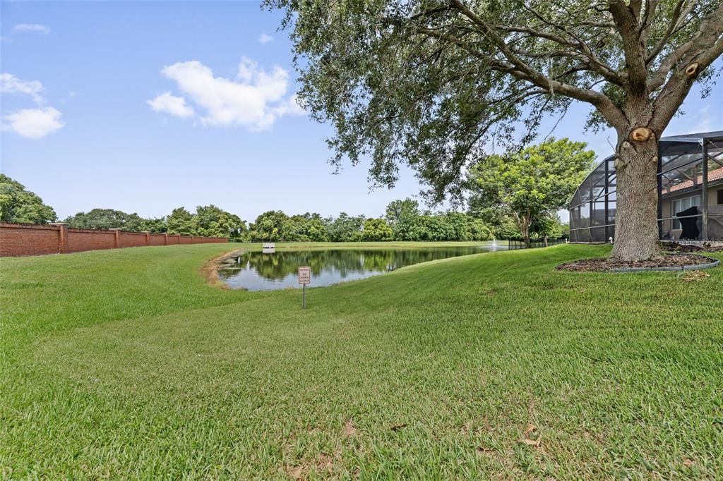 Activo con contrato: $689,990 (3 camas, 3 baños, 2527 Pies cuadrados)