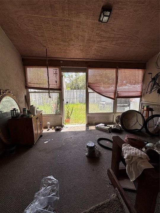 На продажу: $225,000 (2 спален, 2 ванн, 1336 Квадратных фут)