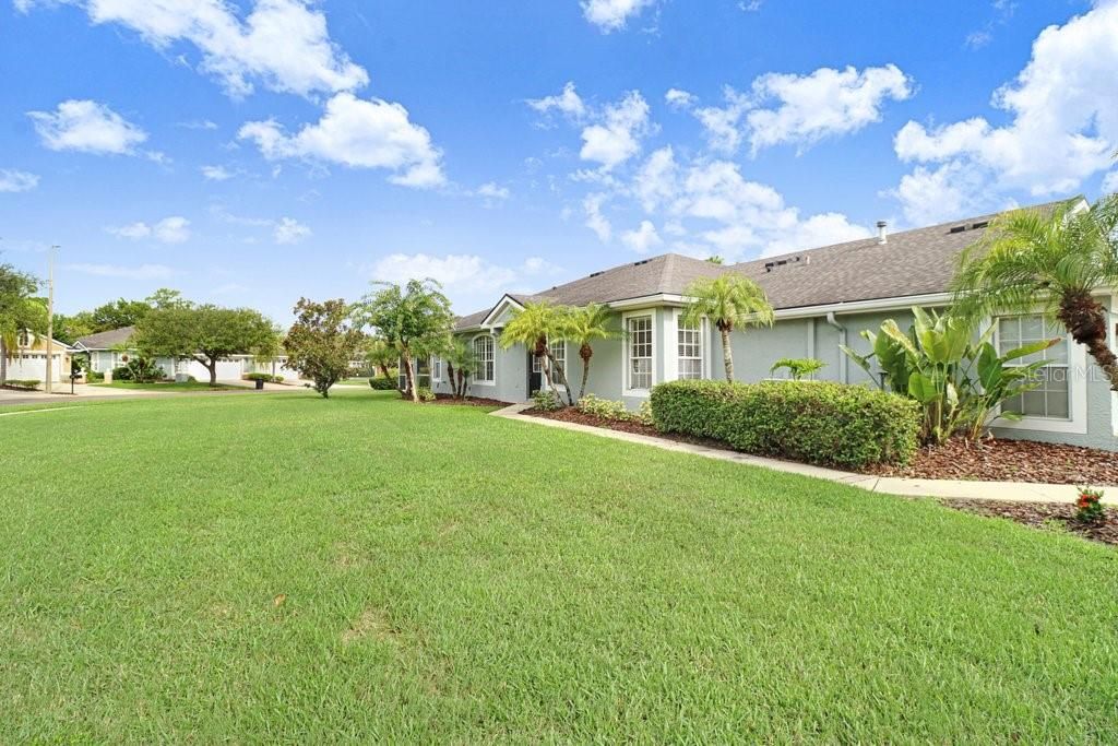 For Sale: $415,000 (2 beds, 2 baths, 1544 Square Feet)