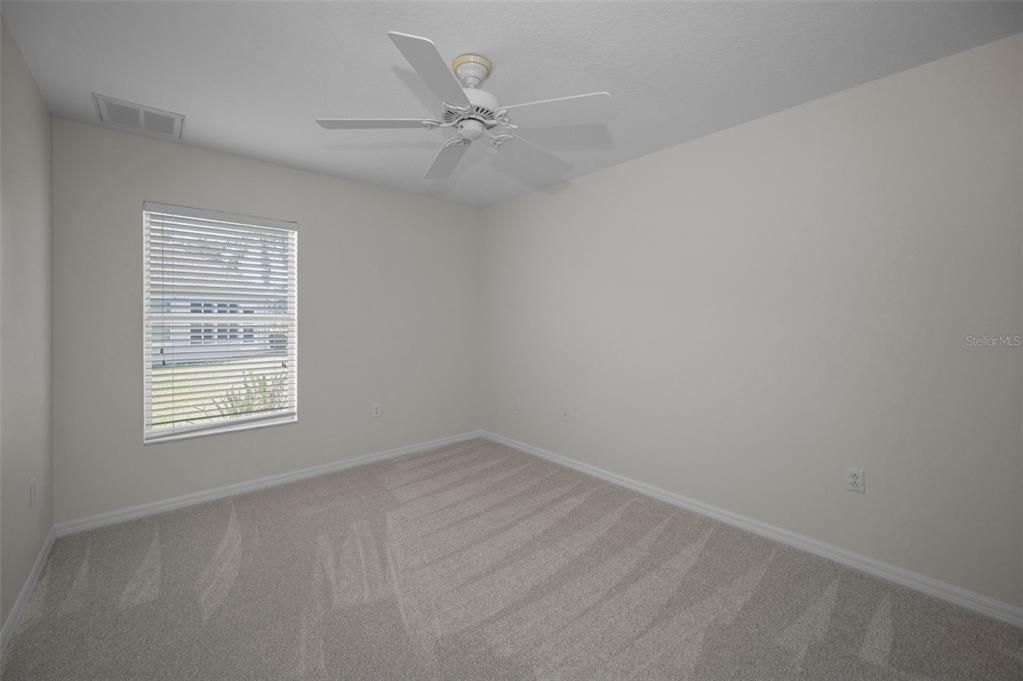 En Venta: $395,000 (3 camas, 2 baños, 2032 Pies cuadrados)