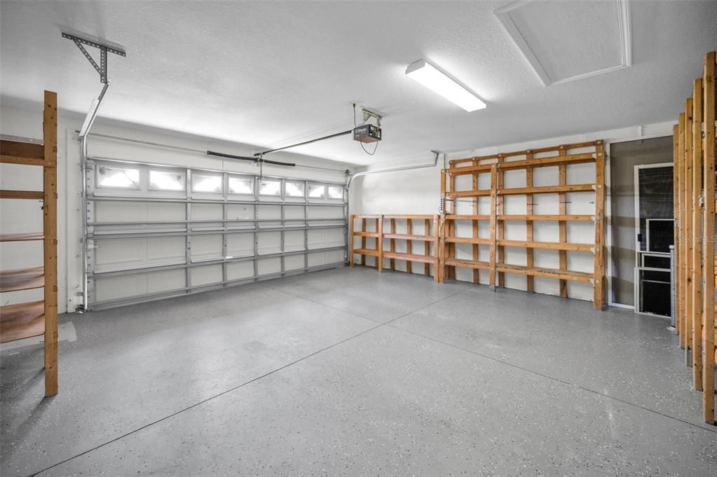 En Venta: $395,000 (3 camas, 2 baños, 2032 Pies cuadrados)