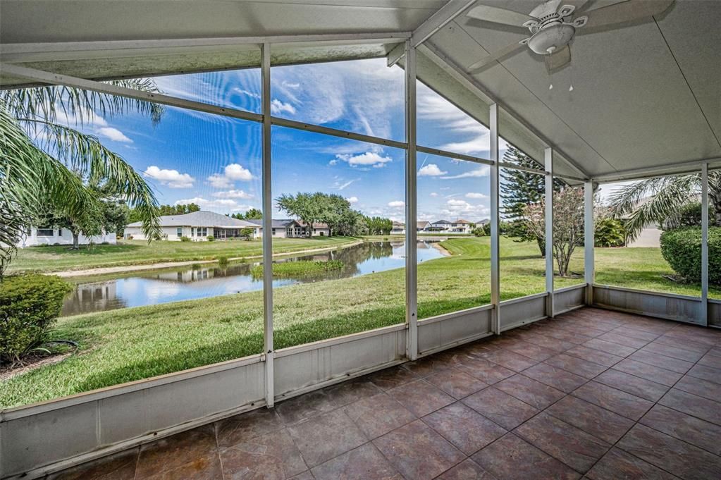 En Venta: $395,000 (3 camas, 2 baños, 2032 Pies cuadrados)
