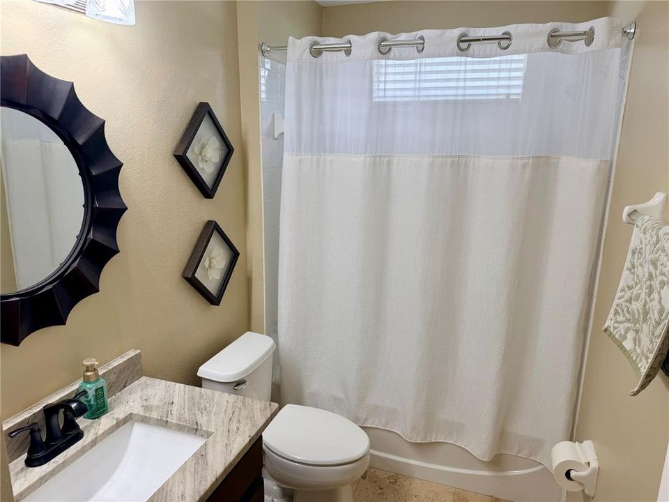 For Sale: $449,900 (4 beds, 3 baths, 1827 Square Feet)