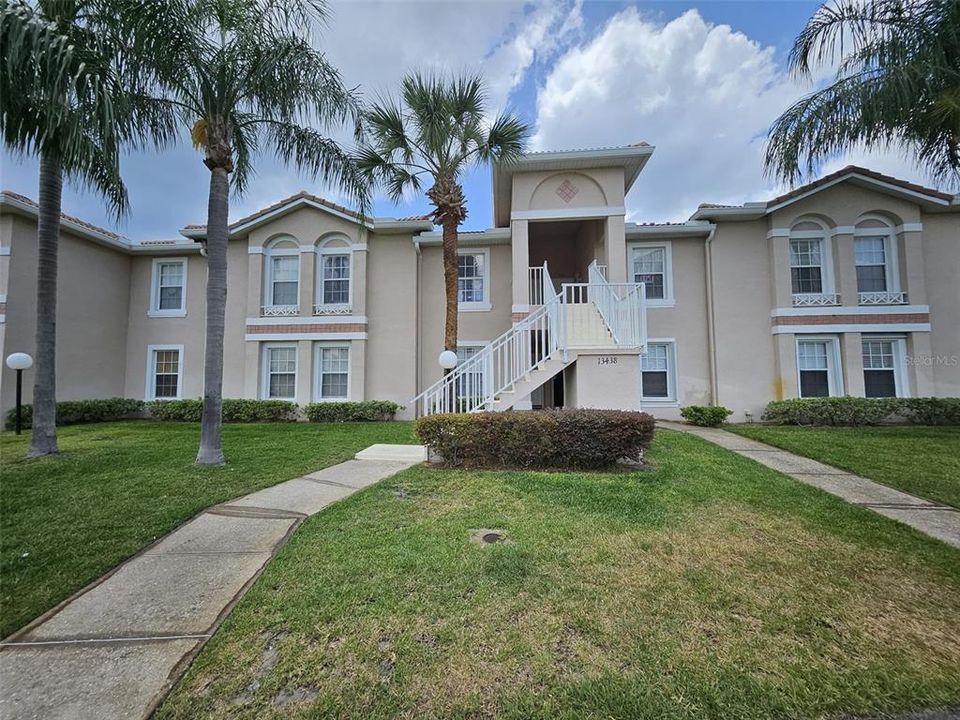 For Rent: $1,750 (3 beds, 2 baths, 1013 Square Feet)