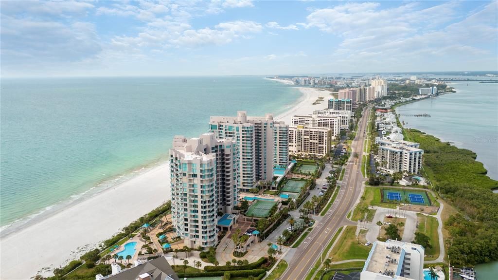 For Rent: $4,700 (2 beds, 2 baths, 1486 Square Feet)