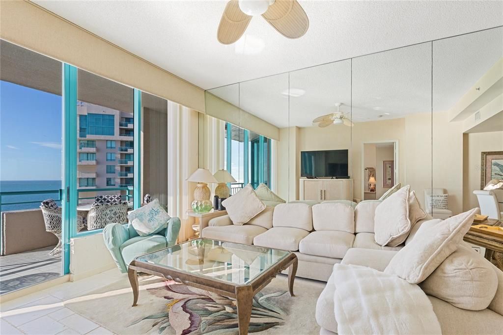For Rent: $4,700 (2 beds, 2 baths, 1486 Square Feet)