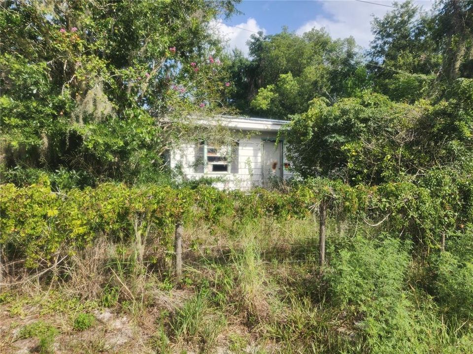 En Venta: $59,900 (1.67 acres)