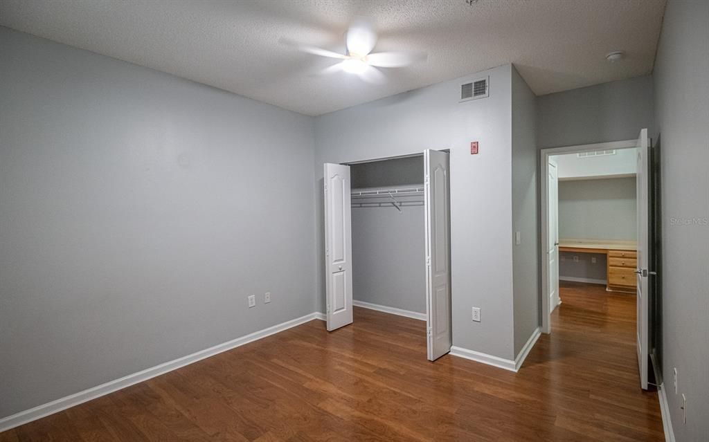 В аренду: $1,950 (2 спален, 2 ванн, 1059 Квадратных фут)