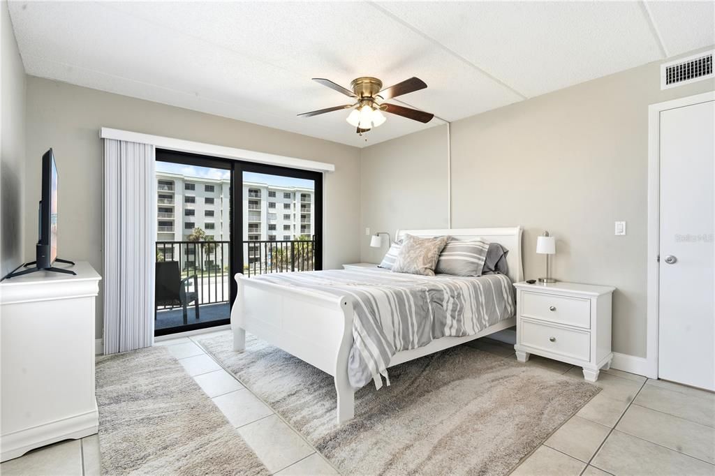 For Sale: $459,000 (3 beds, 2 baths, 1413 Square Feet)