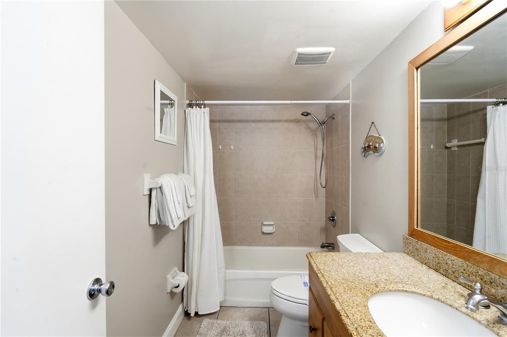 For Sale: $459,000 (3 beds, 2 baths, 1413 Square Feet)
