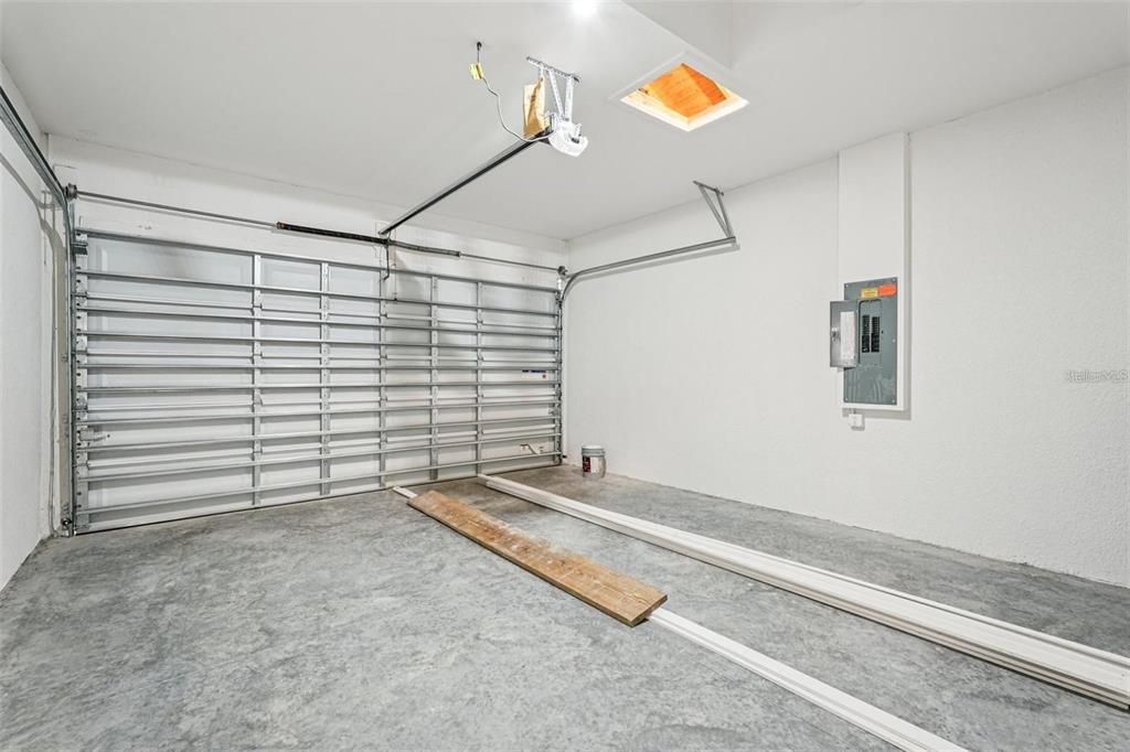 На продажу: $324,900 (3 спален, 2 ванн, 1470 Квадратных фут)
