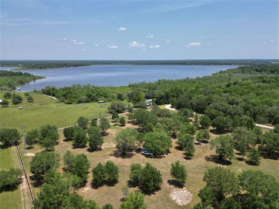 En Venta: $250,000 (6.99 acres)