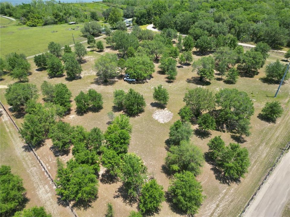 En Venta: $250,000 (6.99 acres)