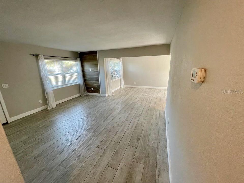 В аренду: $2,300 (3 спален, 2 ванн, 1338 Квадратных фут)