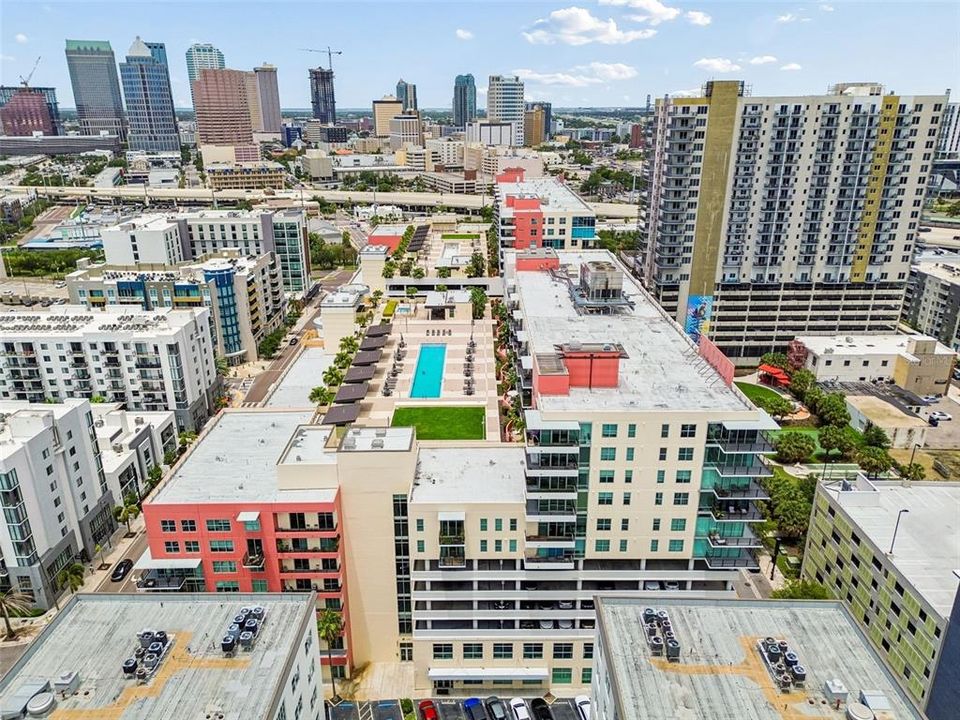 En Venta: $574,900 (2 camas, 2 baños, 1278 Pies cuadrados)